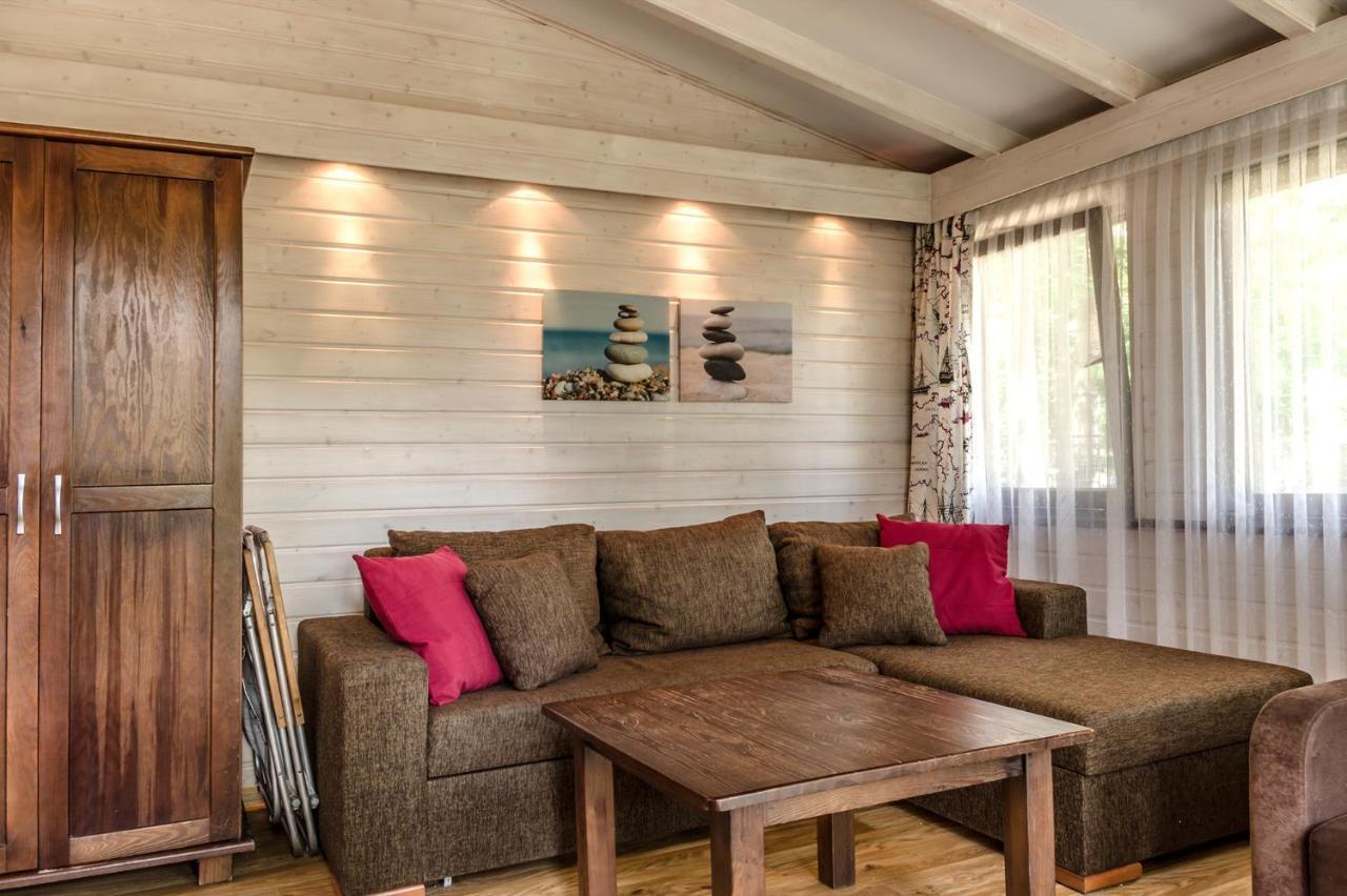 Osrodek Wczasowy Lesny Resort Mielno เมียลโน ภายนอก รูปภาพ